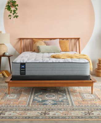 Sealy - Posturepedic Silver Pine 11" Ultra Firm Mattress Set- Full