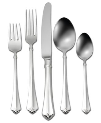 Oneida - "Juilliard" 5-Piece Place Setting