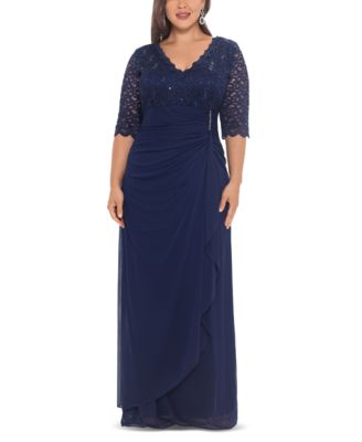 Betsy & Adam - Plus Size V-Neck Gown