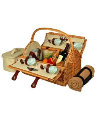 Picnic At Ascot