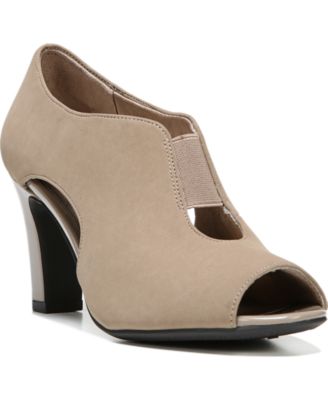 LifeStride - Carla Pumps